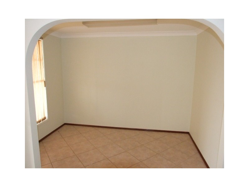 4  Waring Crescent, Plumpton NSW 2761