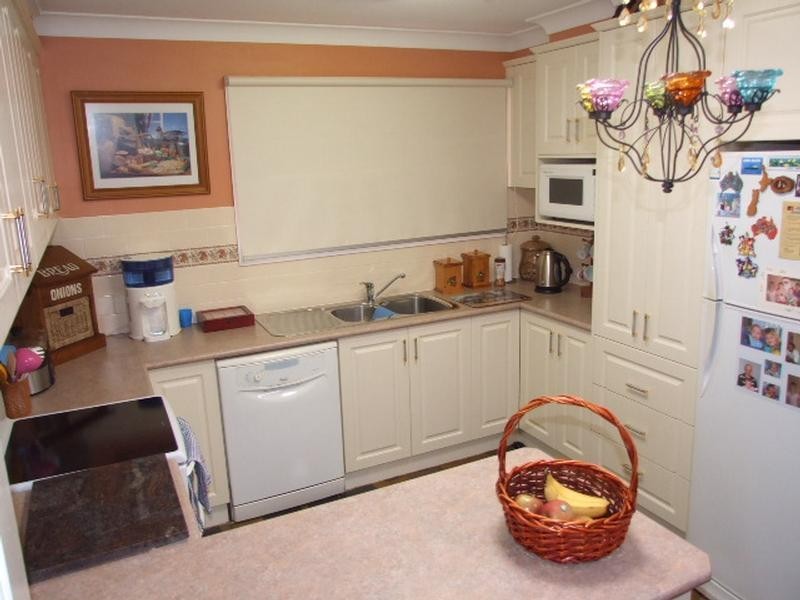 9 Merauke Street, Whalan NSW 2770