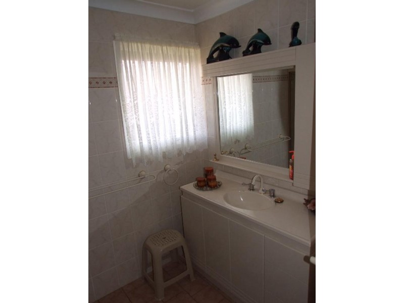 9 Merauke Street, Whalan NSW 2770