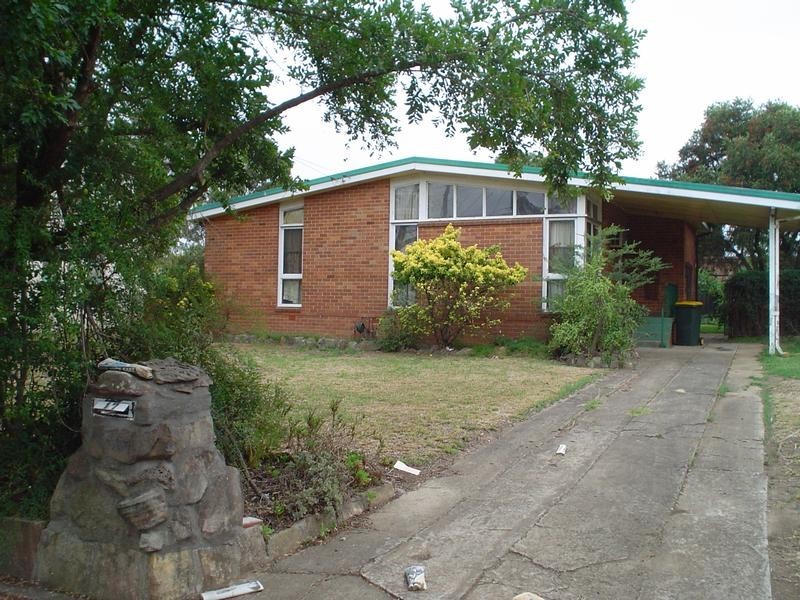 17 Falkirk Place, Dharruk NSW 2770