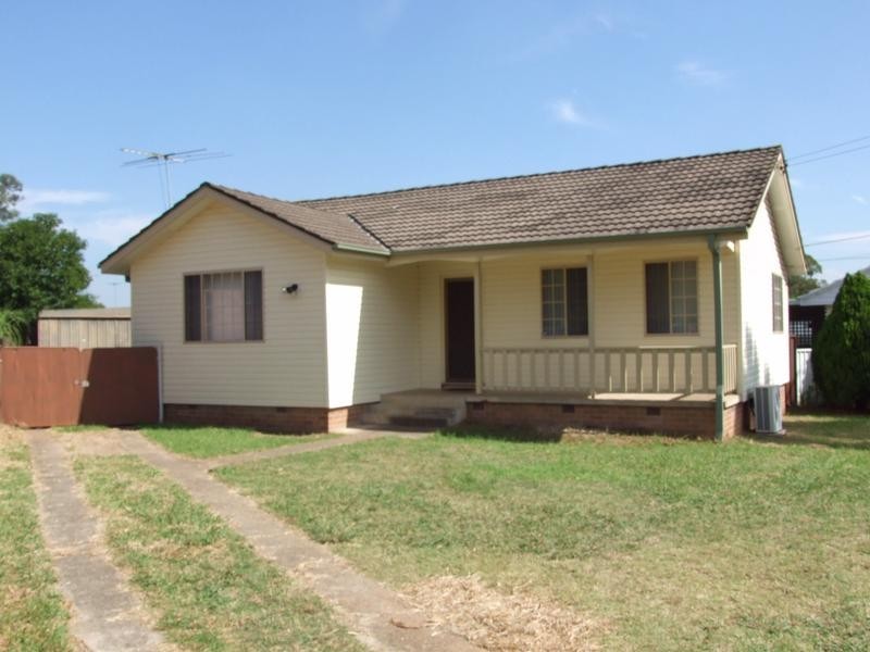 29 Harlow Ave, Hebersham NSW 2770