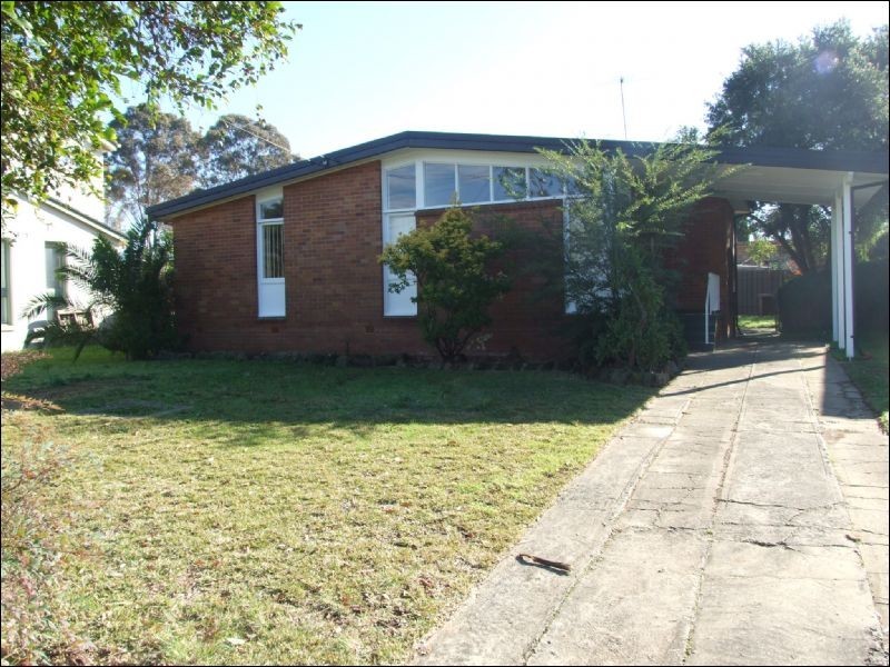 17 Falkirk Place, Dharruk NSW 2770