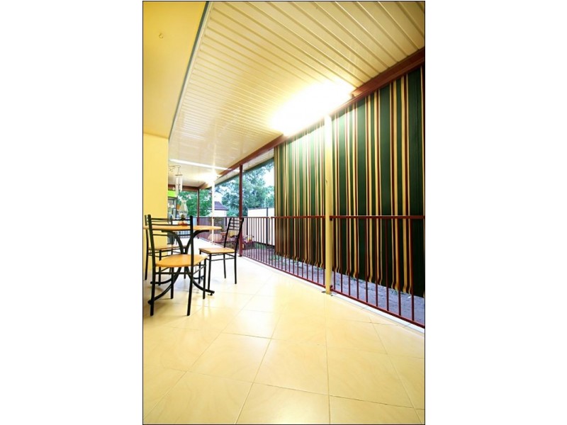 13 Charmer Crescent, Minchinbury NSW 2770