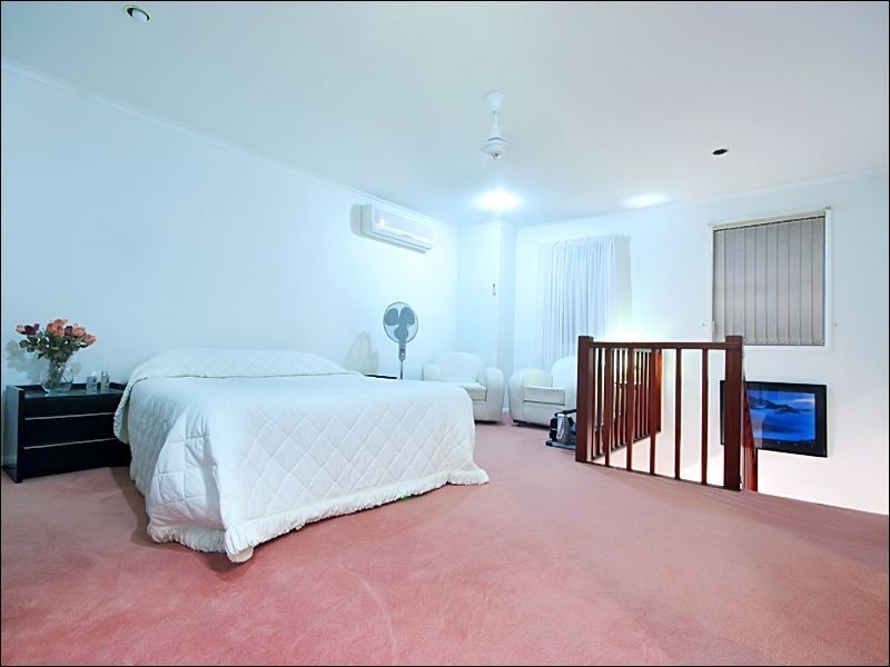 13 Charmer Crescent, Minchinbury NSW 2770