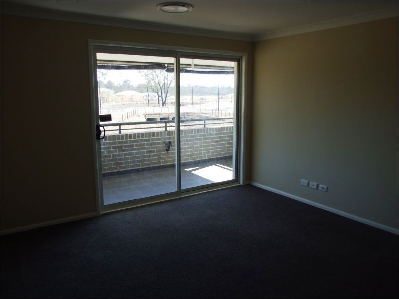 16 Gurry Avenue, Ropes Crossing NSW 2760