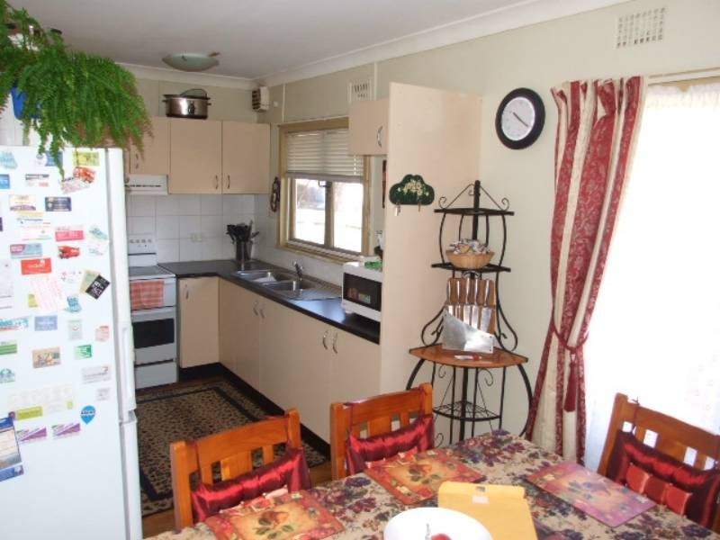 42 Erebus Crescent, Tregear NSW 2770