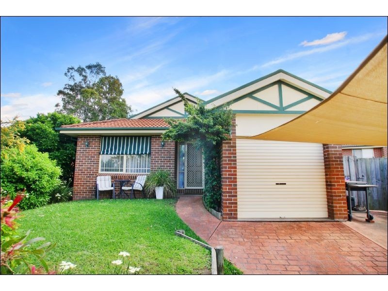 10 Poa Place, Glenmore Park NSW 2745