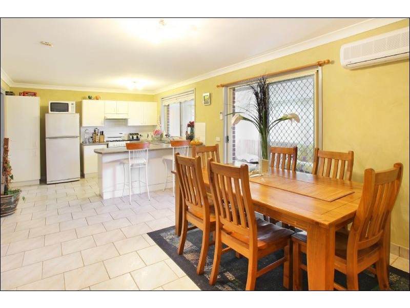 10 Poa Place, Glenmore Park NSW 2745