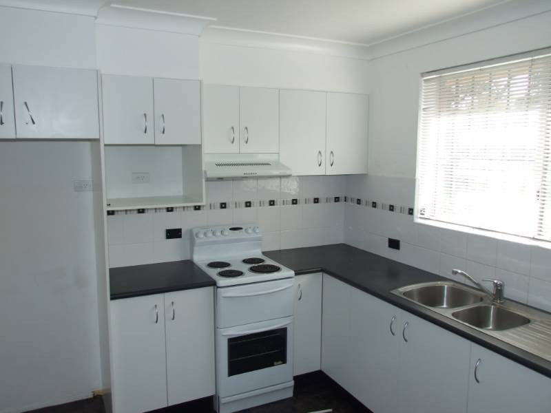 4 Tora Place, Dharruk NSW 2770