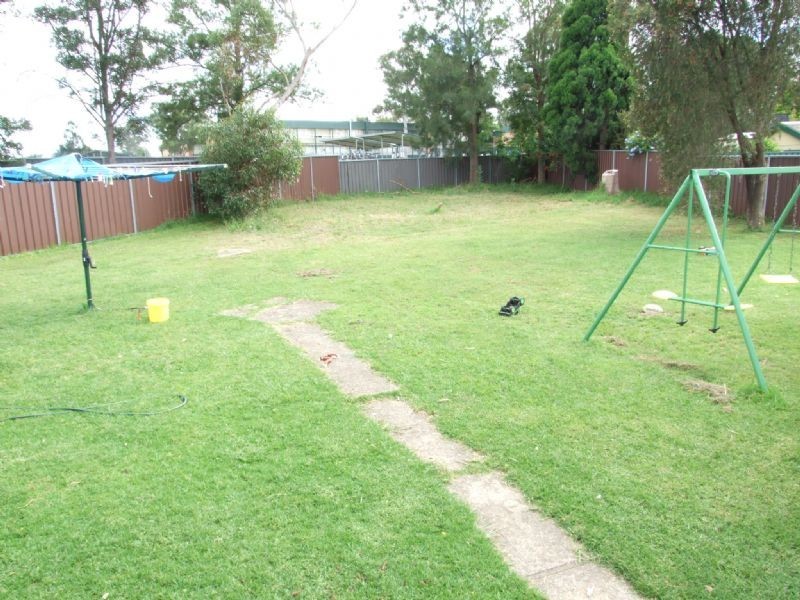 4 Tora Place, Dharruk NSW 2770