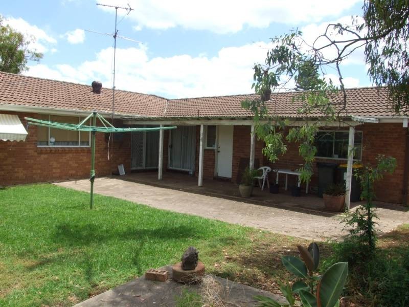 4 Tanner Place, Minchinbury NSW 2770