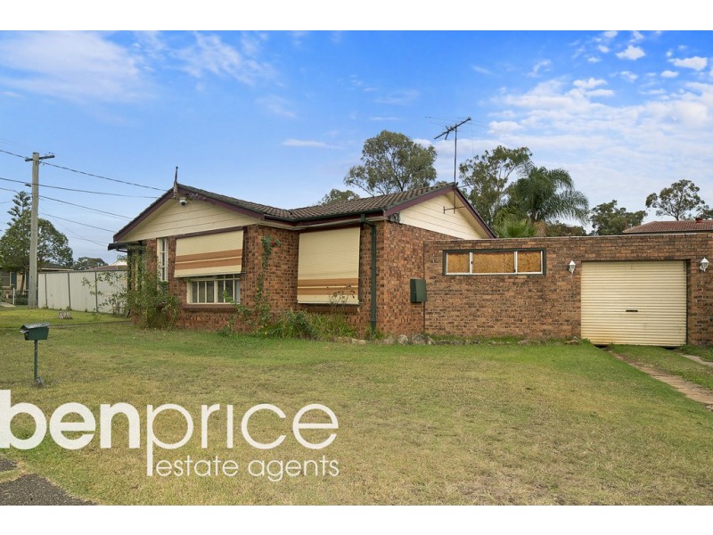 43 Eloura Street, Dharruk NSW 2770