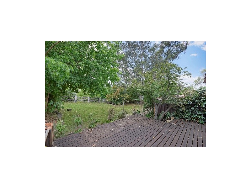6 Brigalow Ave, Camden South NSW 2570