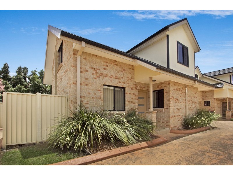 3/109 Adelaide Street, Oxley Park NSW 2760