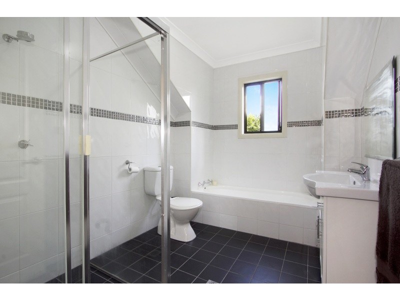 3/109 Adelaide Street, Oxley Park NSW 2760