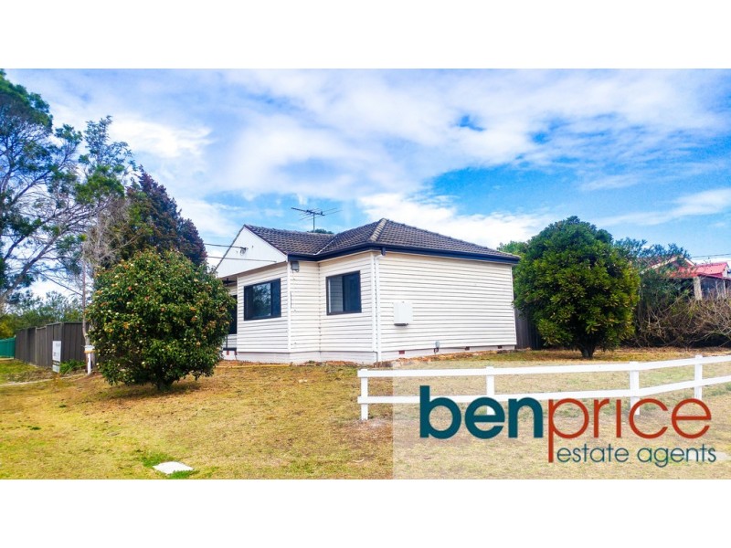 13 Dalton Street, Colyton NSW 2760