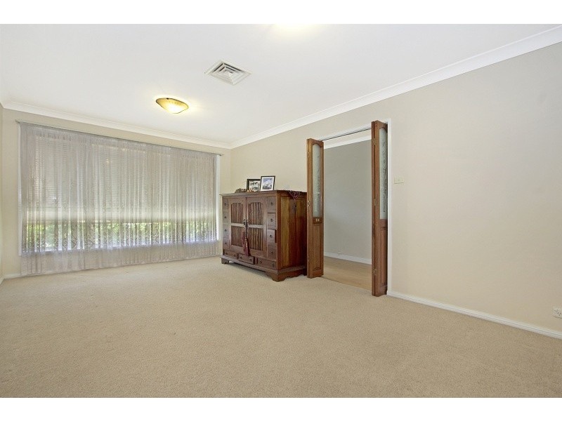 4 Mimika Ave, Whalan NSW 2770