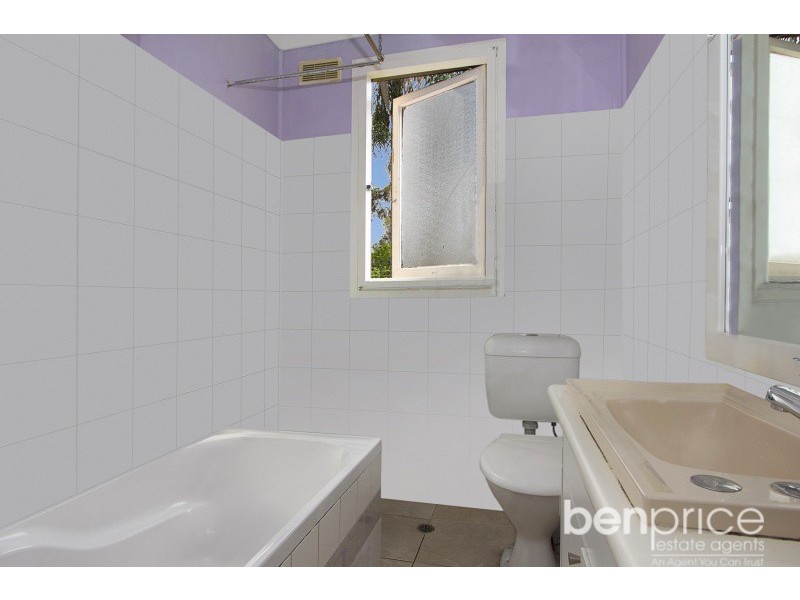 9 Kilbride Avenue, Dharruk NSW 2770