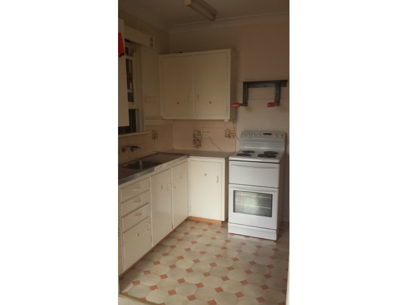 26 Nauru Cres, Lethbridge Park NSW 2770