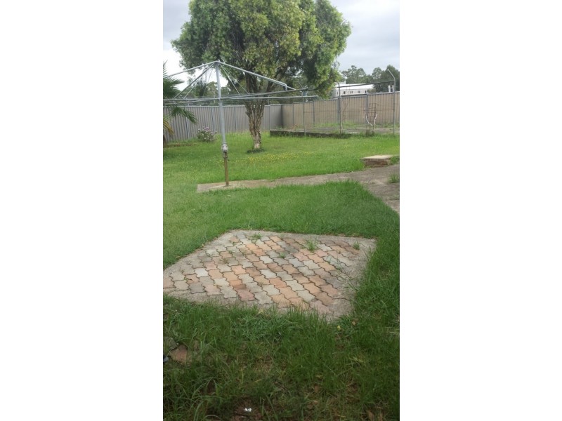 26 Nauru Cres, Lethbridge Park NSW 2770