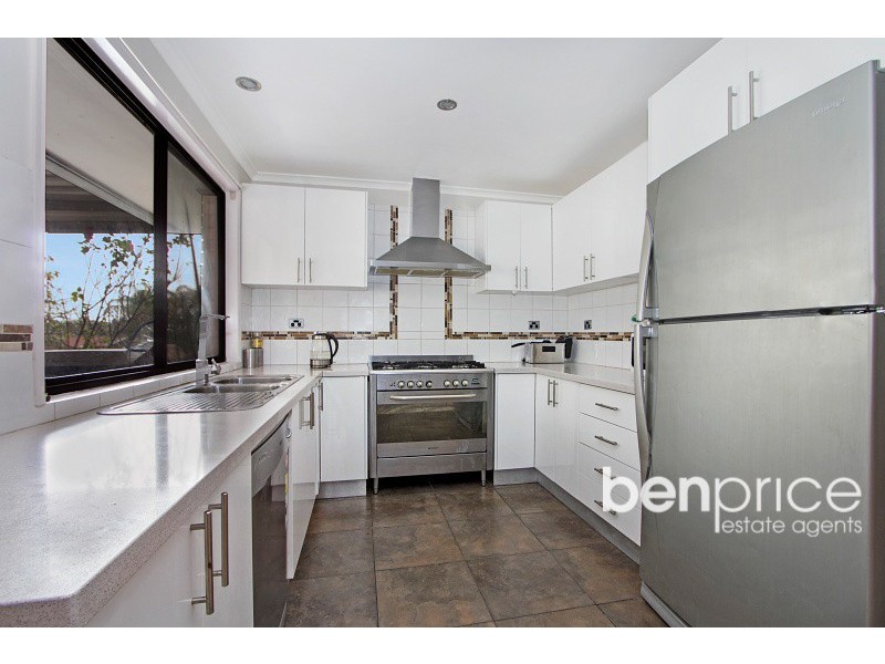 2 Buring Crescent, Minchinbury NSW 2770