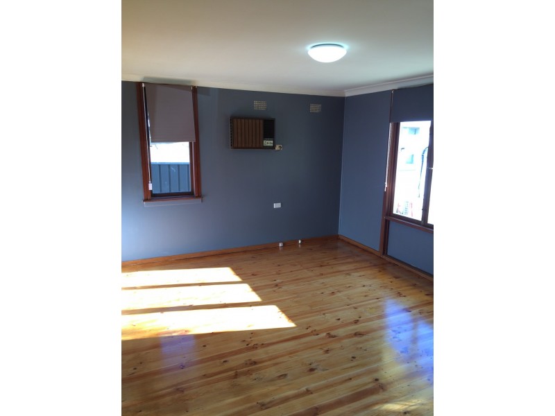 37 Parkes Crescent, Blackett NSW 2770