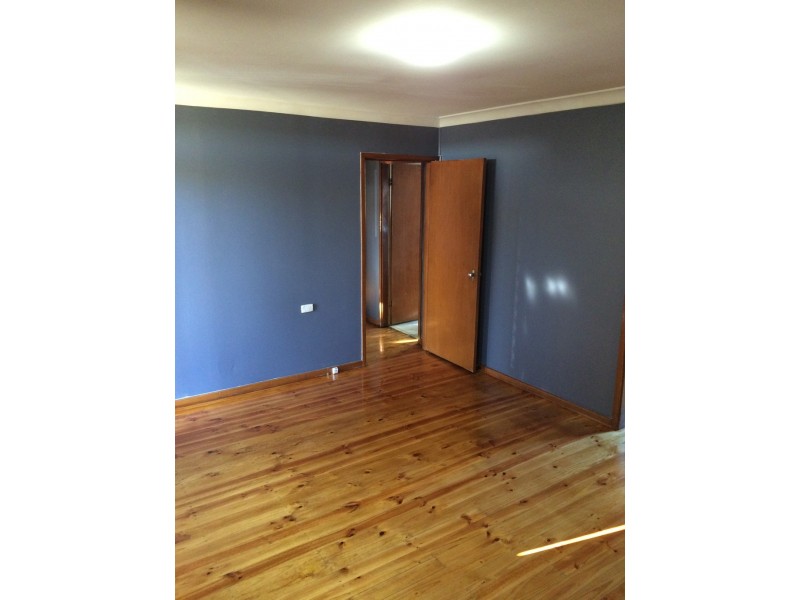 37 Parkes Crescent, Blackett NSW 2770