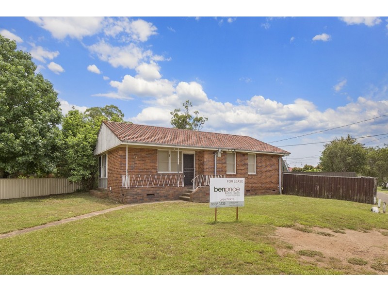 74 Luxford Rd, Whalan NSW 2770