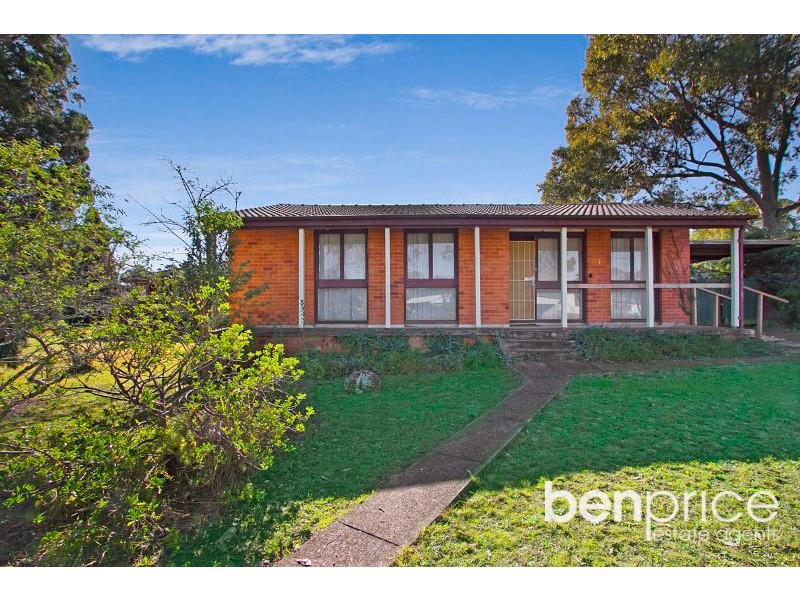 1 Bramble Place, Whalan NSW 2770