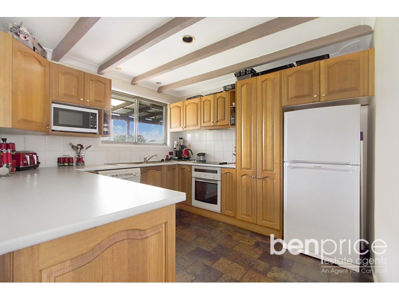 10 Woodland Avenue, Oxley Park NSW 2760