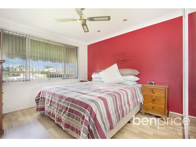 10 Woodland Avenue, Oxley Park NSW 2760