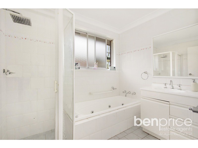 10 Woodland Avenue, Oxley Park NSW 2760