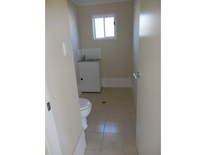 84a Neriba Cres, Whalan NSW 2770