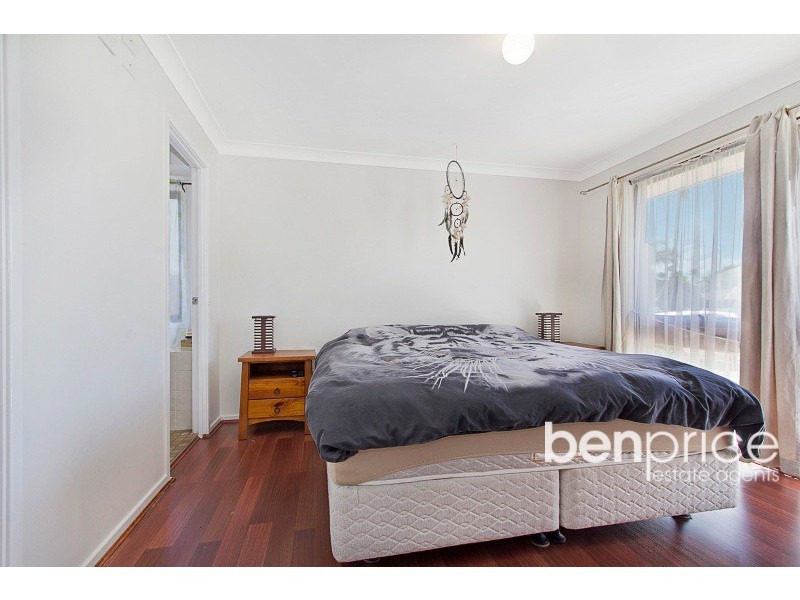 27 Darrell Pl, Oakhurst NSW 2761