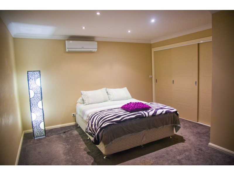 6 Kit Pl, Rooty Hill NSW 2766