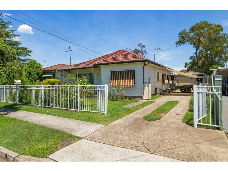 22 Brooker Street, Colyton NSW 2760