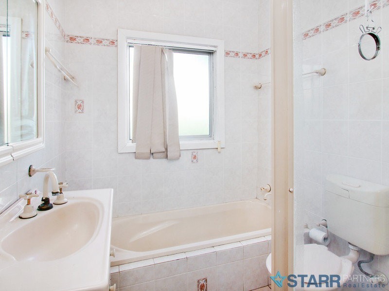 22 Brooker Street, Colyton NSW 2760