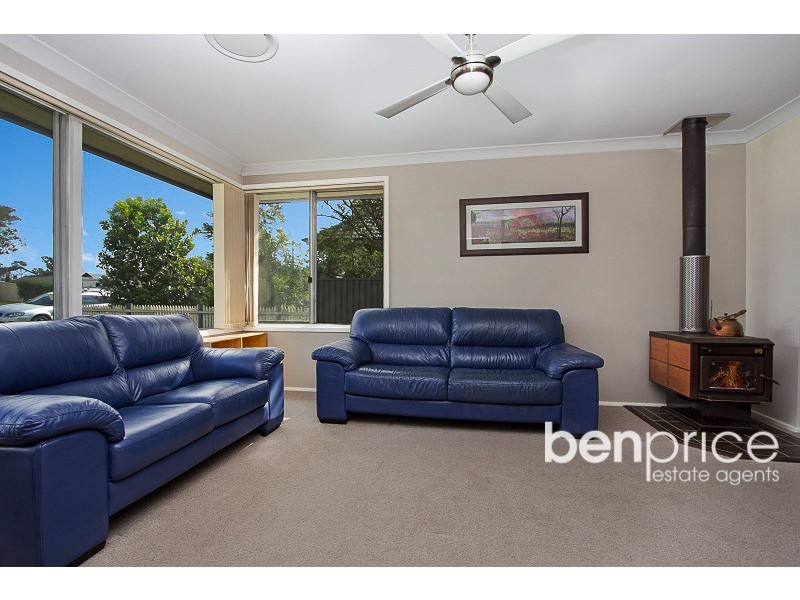 25 Eton Rd, Cambridge Park NSW 2747