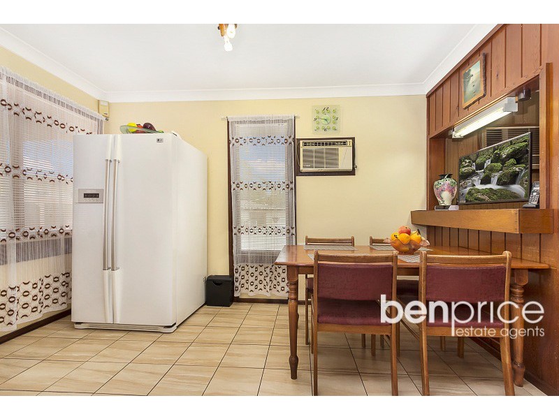 52 Radburn Rd, Hebersham NSW 2770