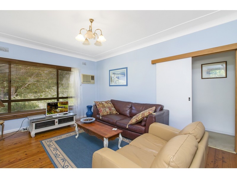 9 Thompson Avenue, St Marys NSW 2760