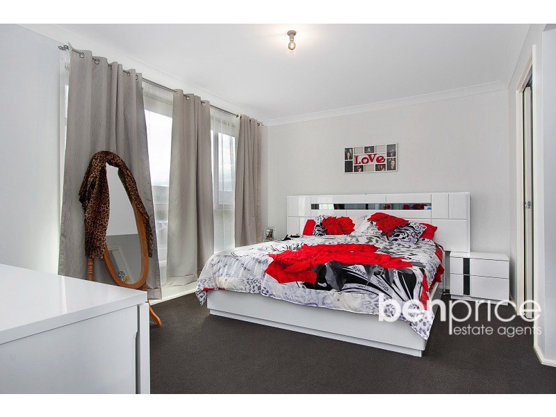 41 Avoca St, Ropes Crossing NSW 2760