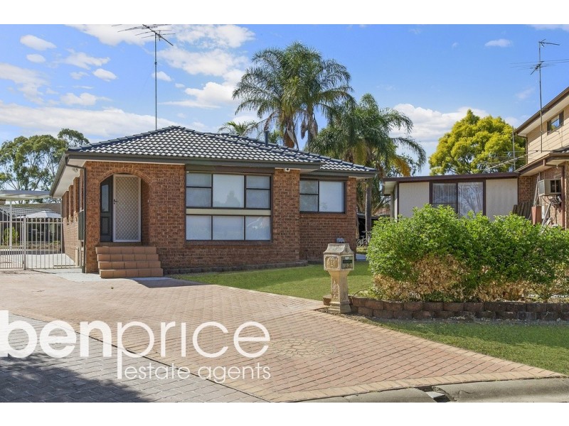 23 Ontario Ave, St Clair NSW 2759