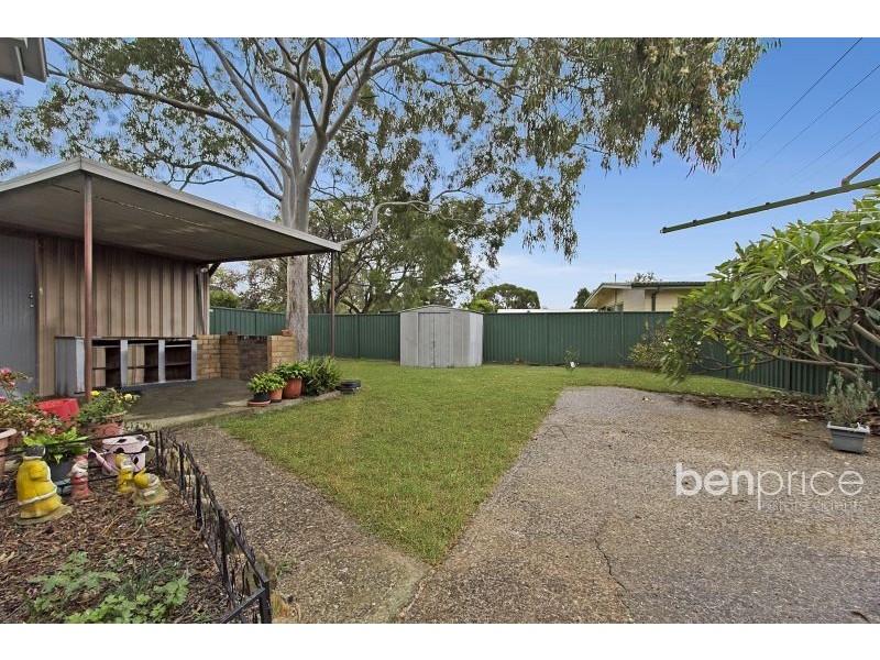 17 Magellan Ave, Lethbridge Park NSW 2770