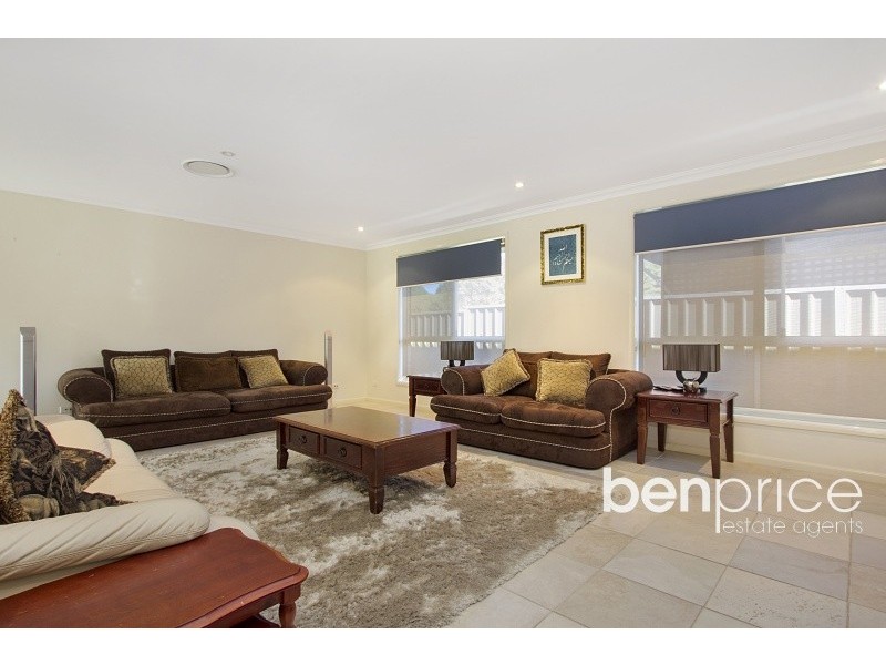 1 Ryan Pl, Mount Druitt NSW 2770