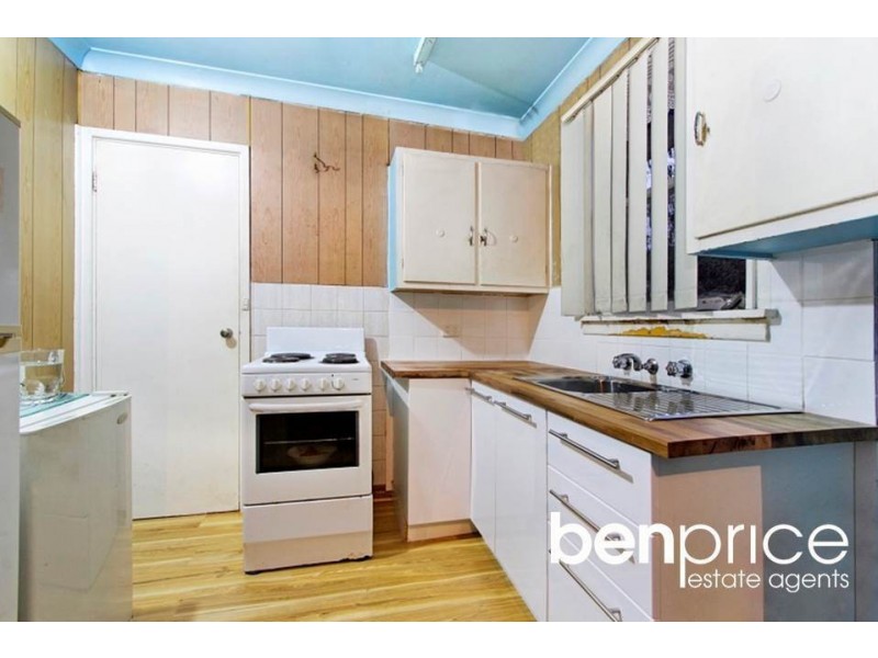 14 Torres Cres, Whalan NSW 2770