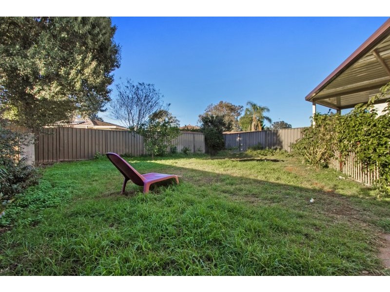 35 Reliance Crescent, Willmot NSW 2770
