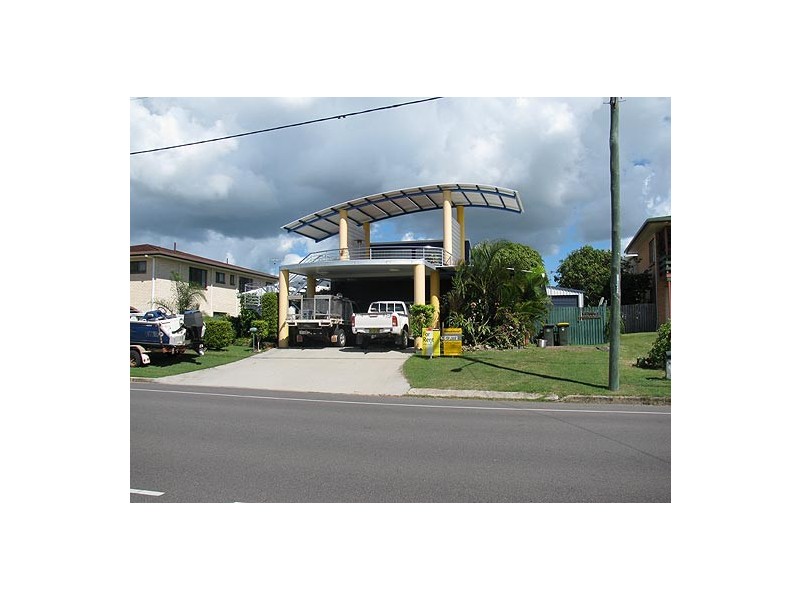 33 Booth Avenue, Tannum Sands QLD 4680