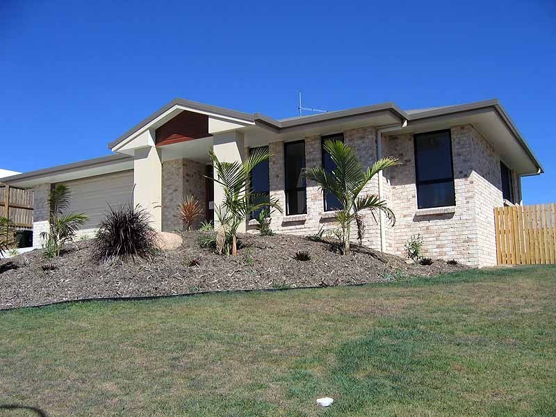 42 Central Avenue, Calliope QLD 4680