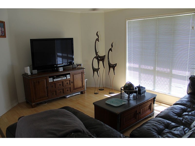 1 Pioneer Drive, Telina QLD 4680