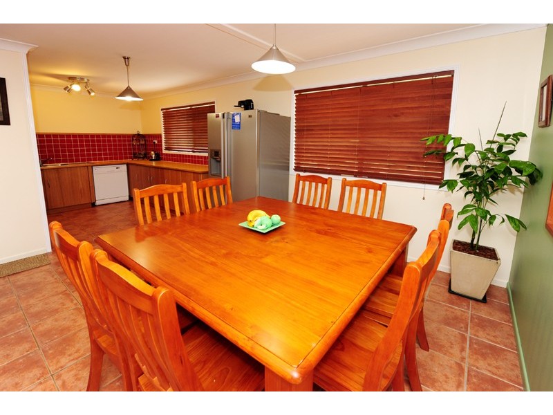 10 Yacht Road, Tannum Sands QLD 4680